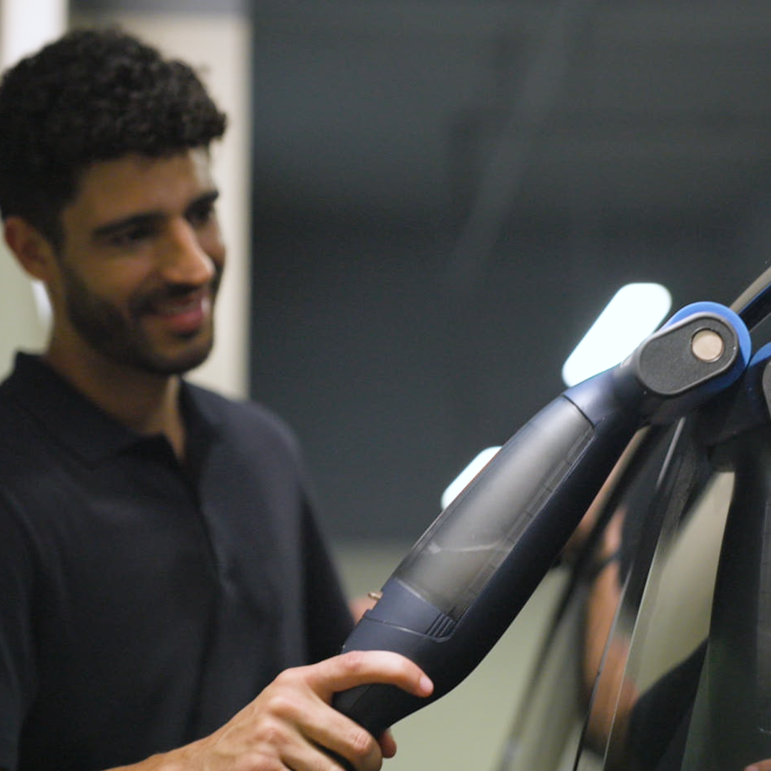 Cordless Paint-Safe Car Cleaner