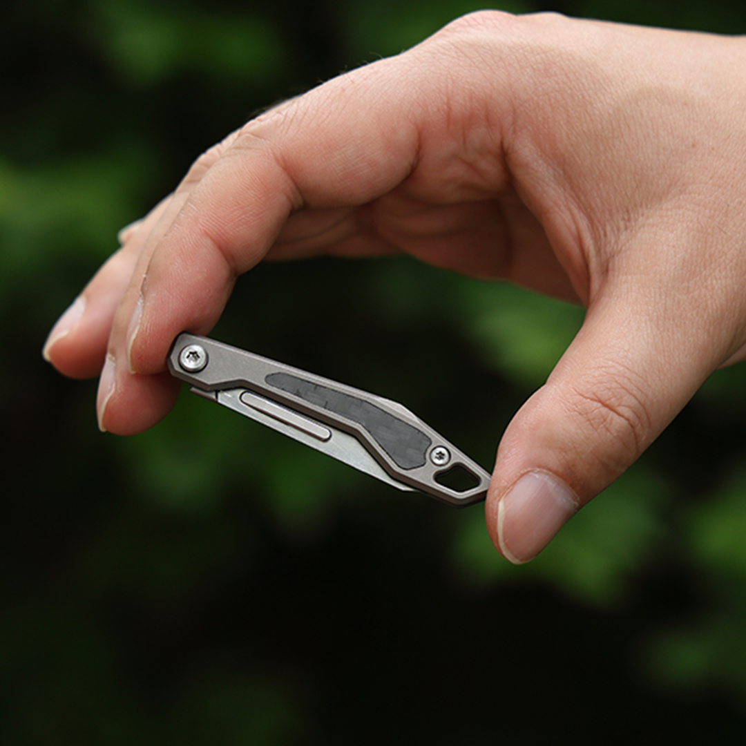Your Handy Micro Folding Titanium Cutting Tool