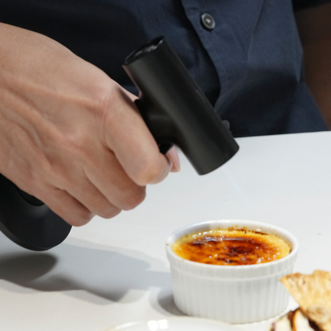 1300 degreesC Pocket Torch, One-Hand Control