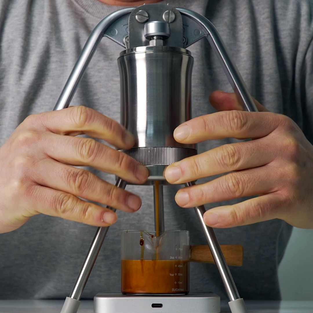 All-Metal 9-Bar Lever Espresso