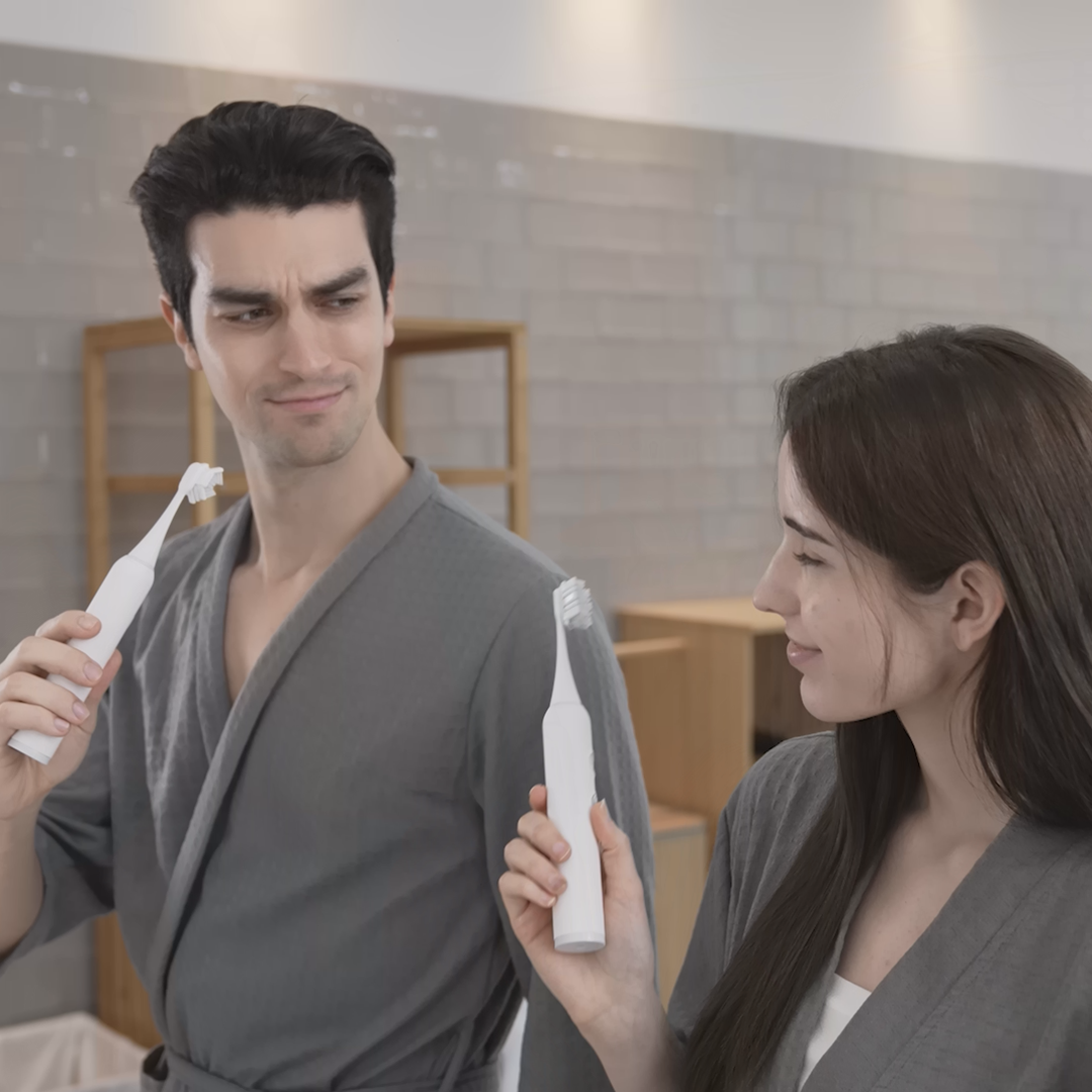 The Smart E-Toothbrush With Automatic Adjustment