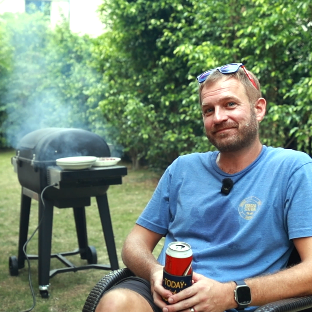 One-Click Charcoal, Oven-Precise Control