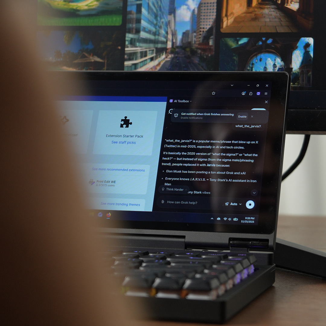 The Portable PC That Folds To Go