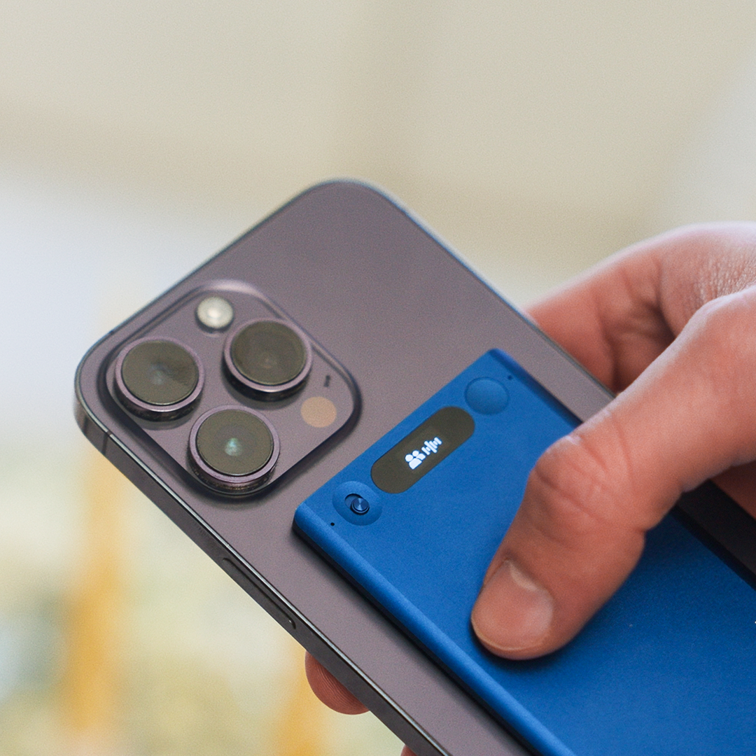 The Easy Way to Remember Everything. Meet the Raycon AI Notetaker.