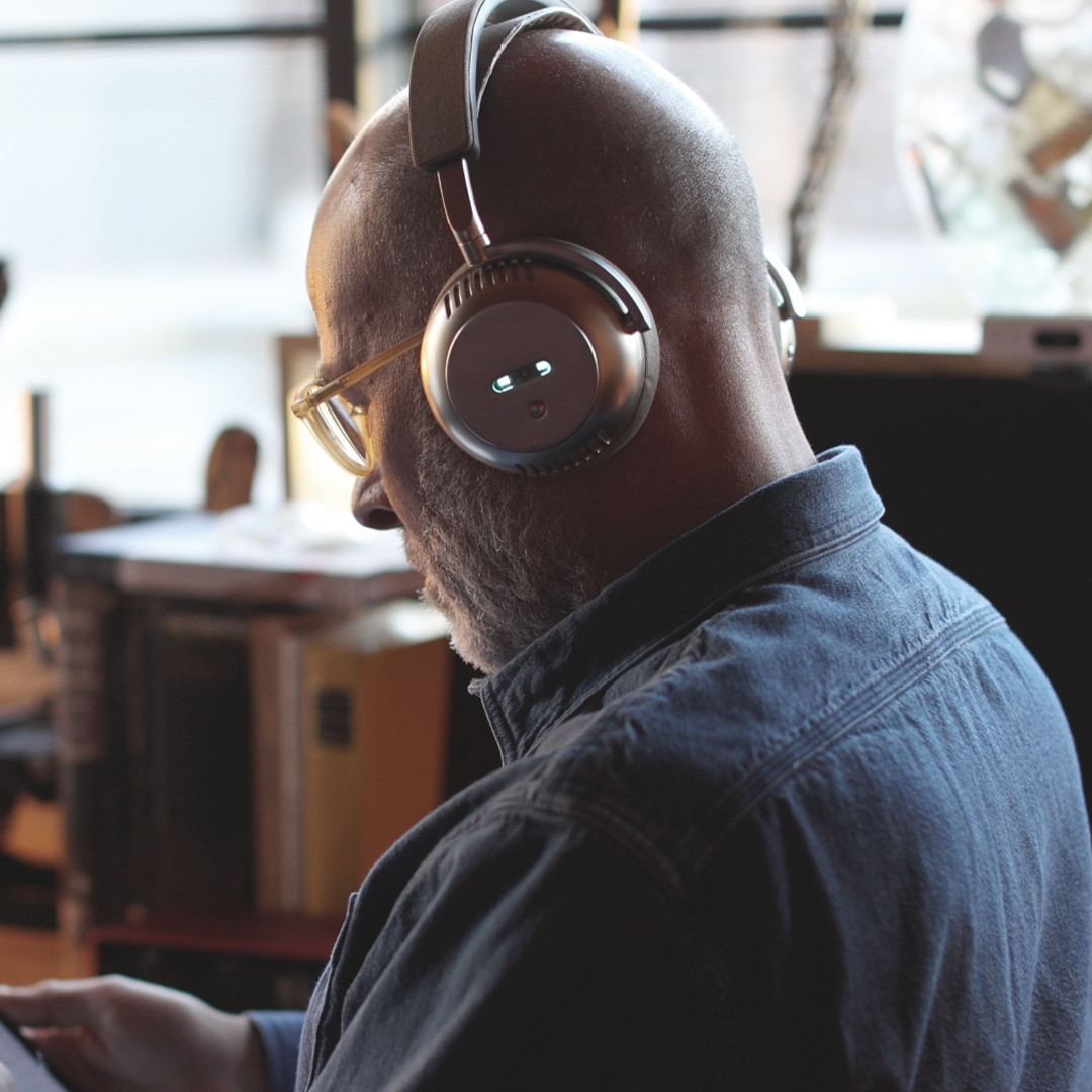 A Complete Hi-Fi System Inside Headphones
