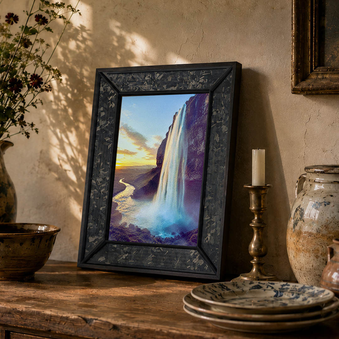 Self-Charging Color E-Ink Canvas Art