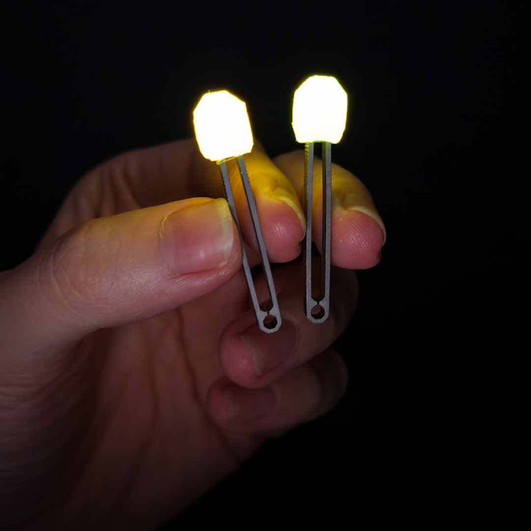 World's Smallest Titanium Tweezers