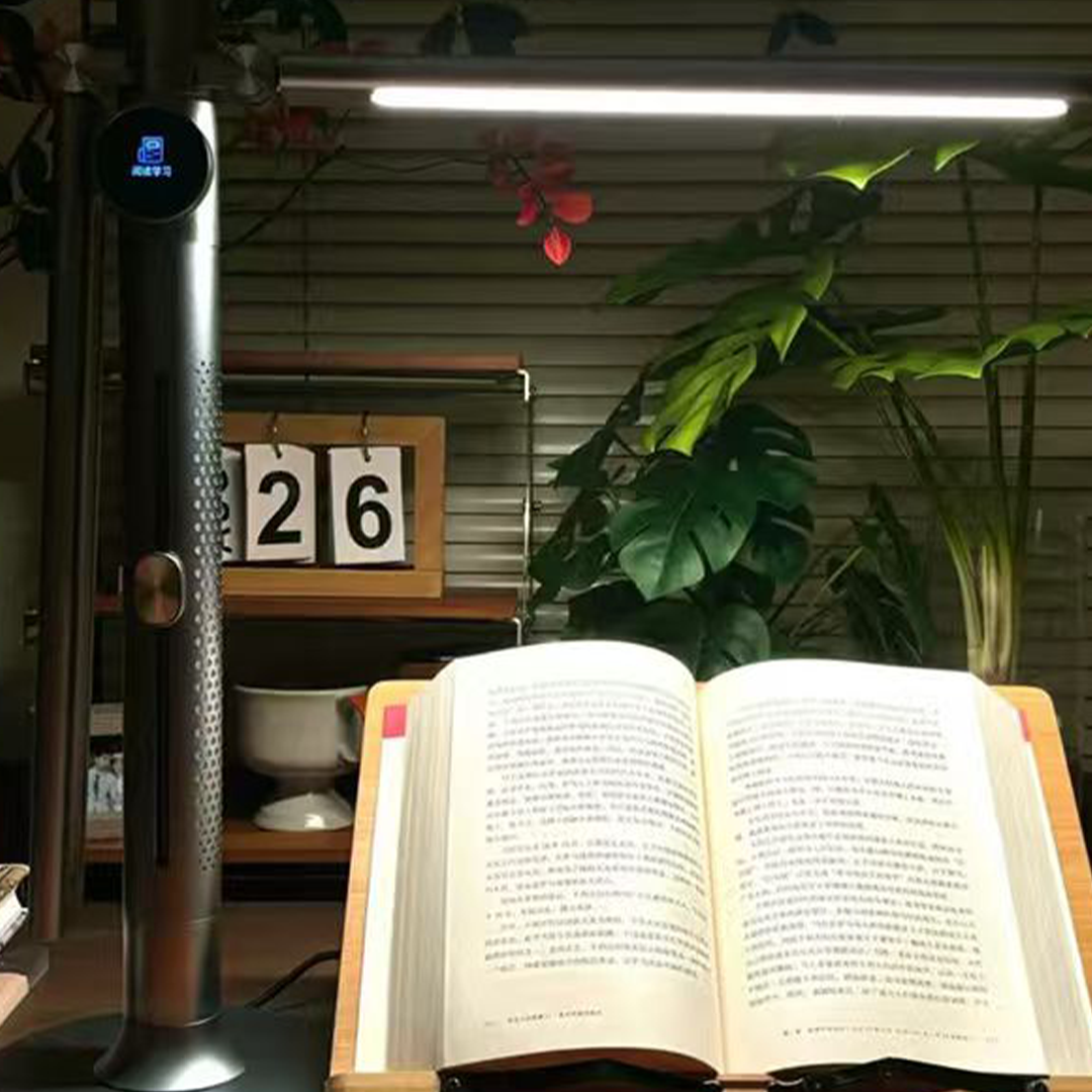 Craft Wide Light with Satellite Wings