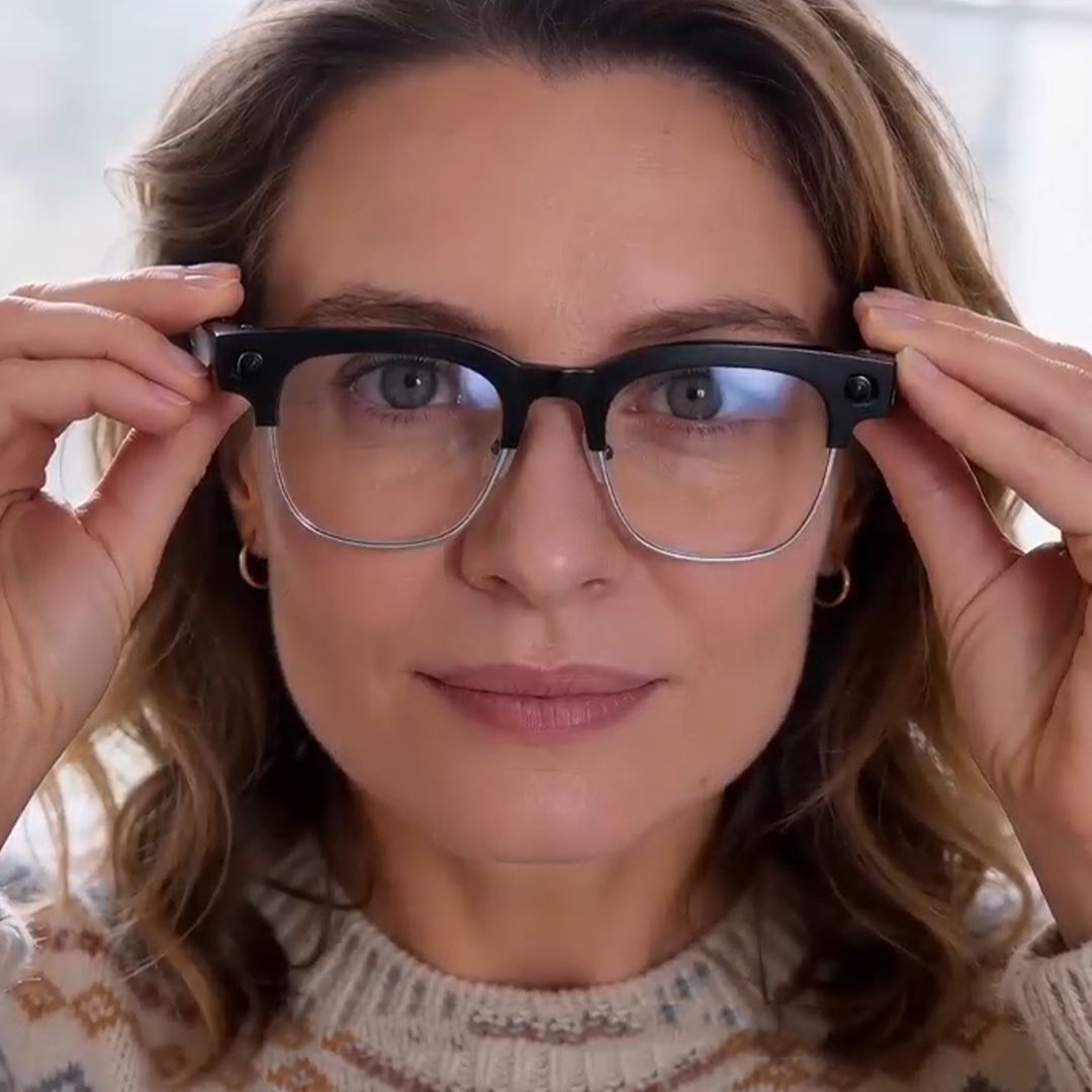 Smart Glasses For Pet Parents
