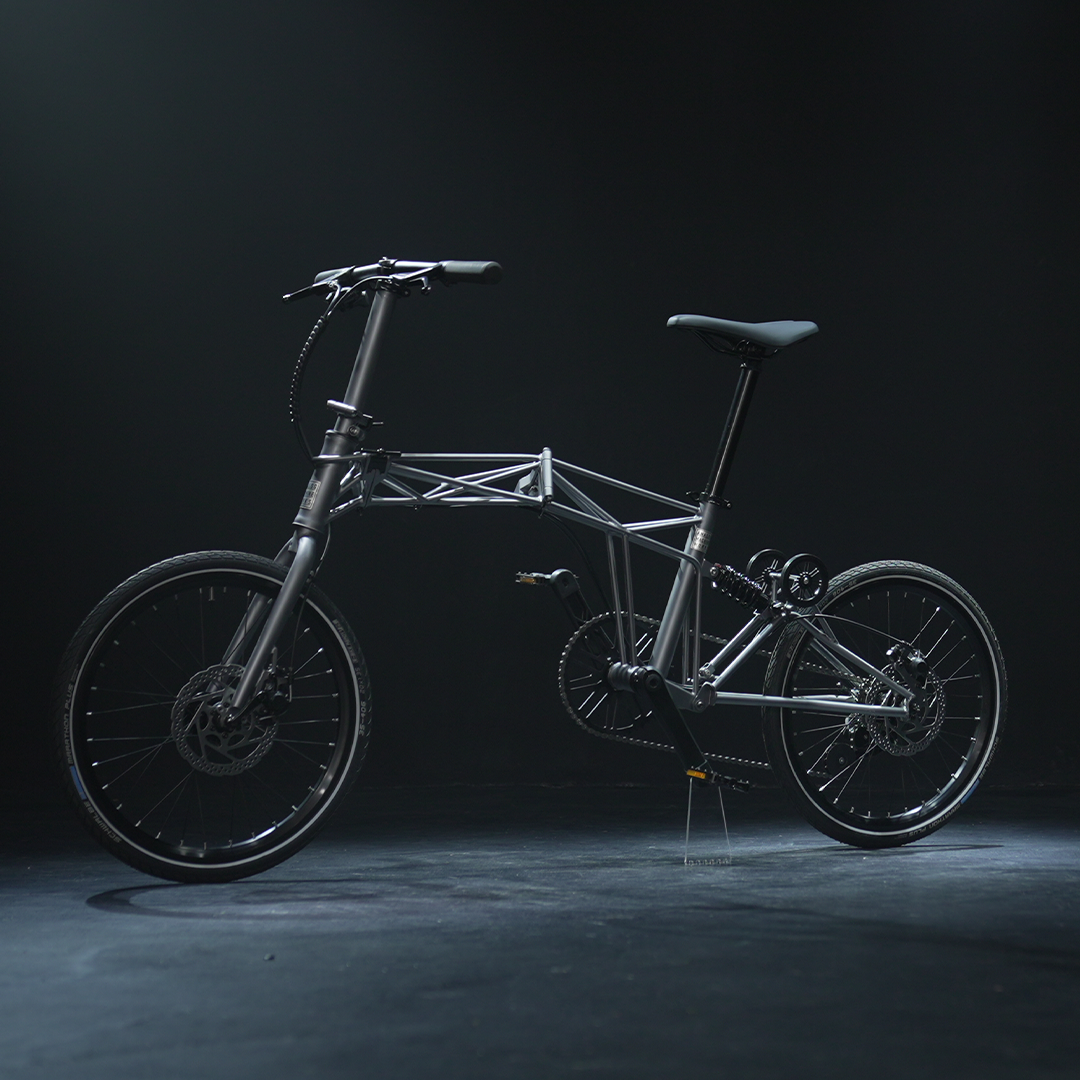 Patented 4-Fold Space-Frame Bike