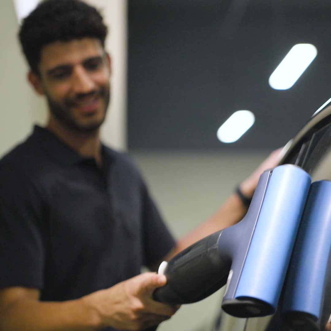 Cordless Paint-Safe Car Cleaner