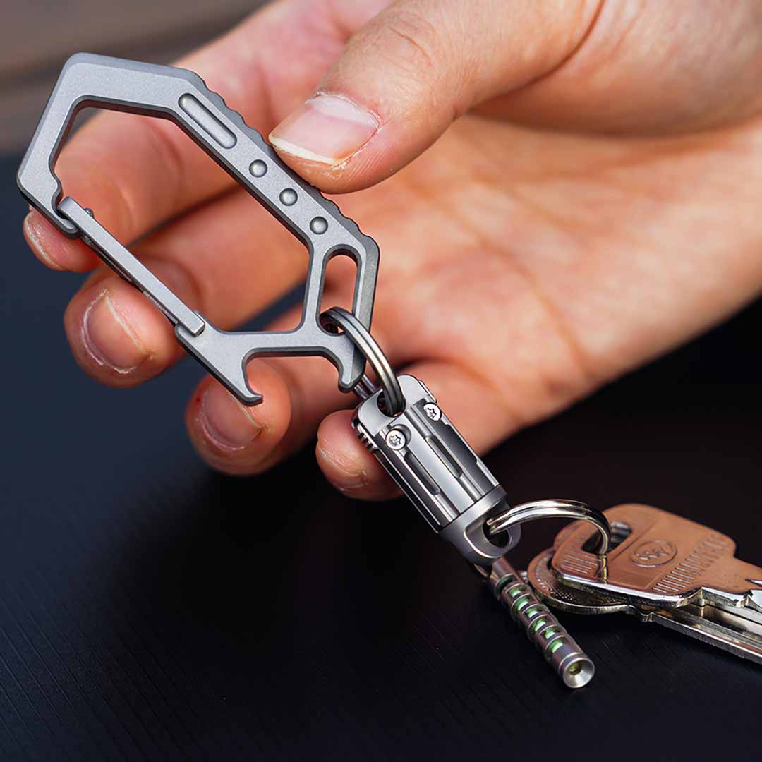 Magnetic EDC That Stays Put