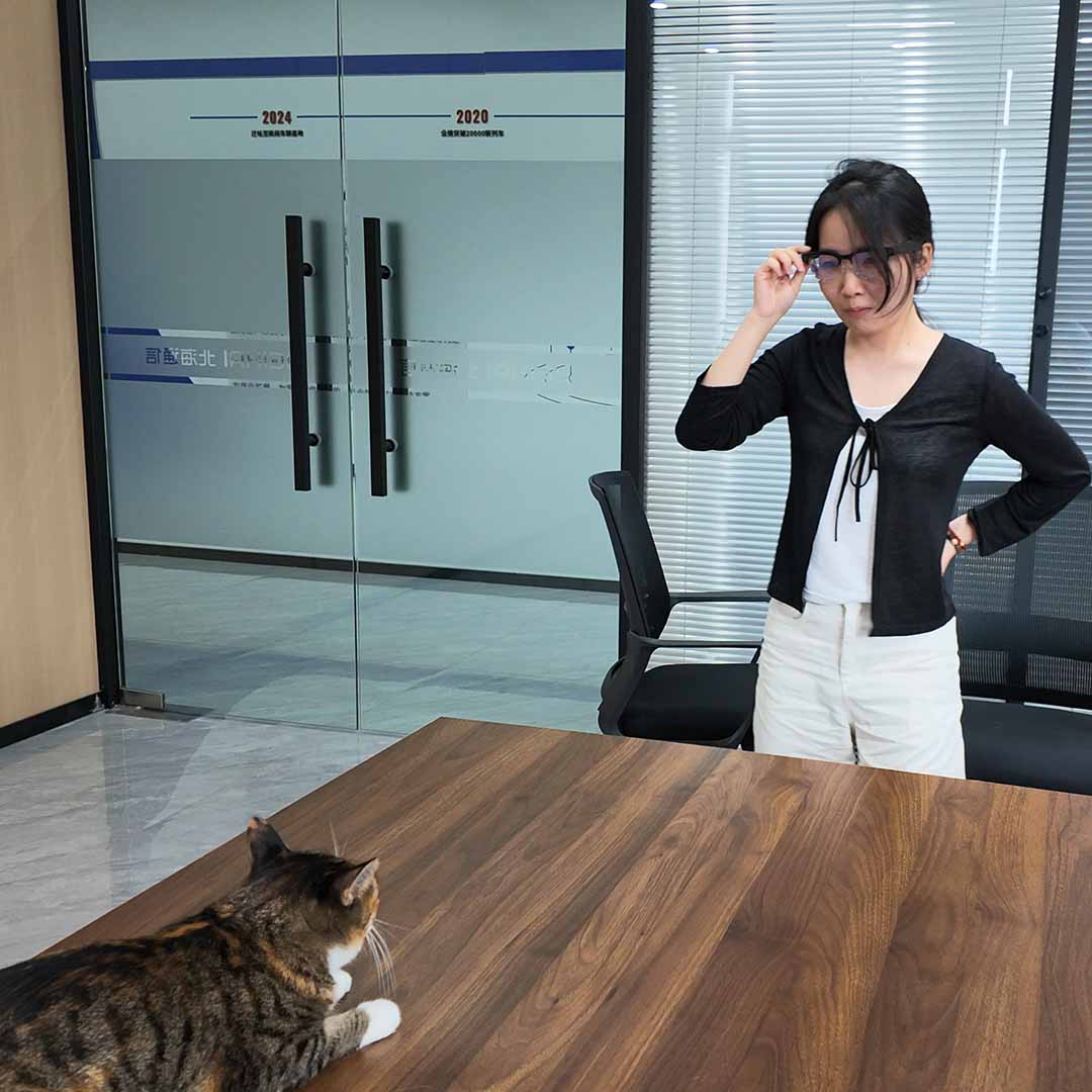 Smart Glasses For Pet Parents