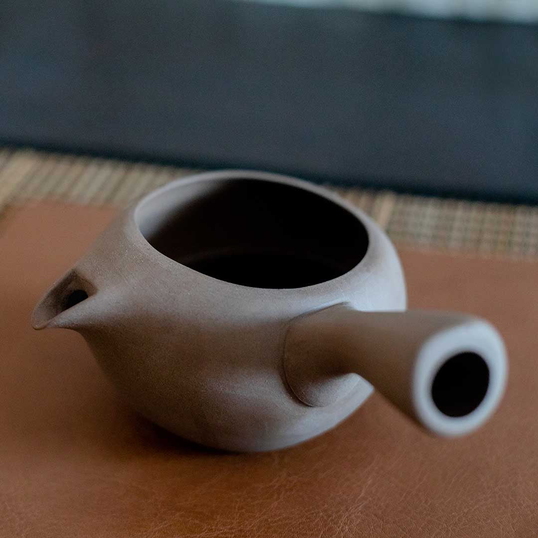 Traditional Japanese Tokoname-Yaki Coffee Pot