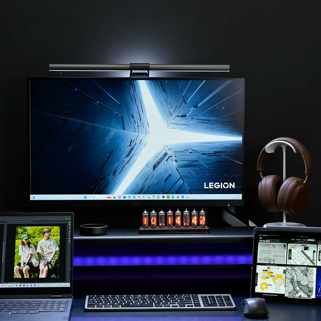 Adaptive Lighting for Every Screen Setup