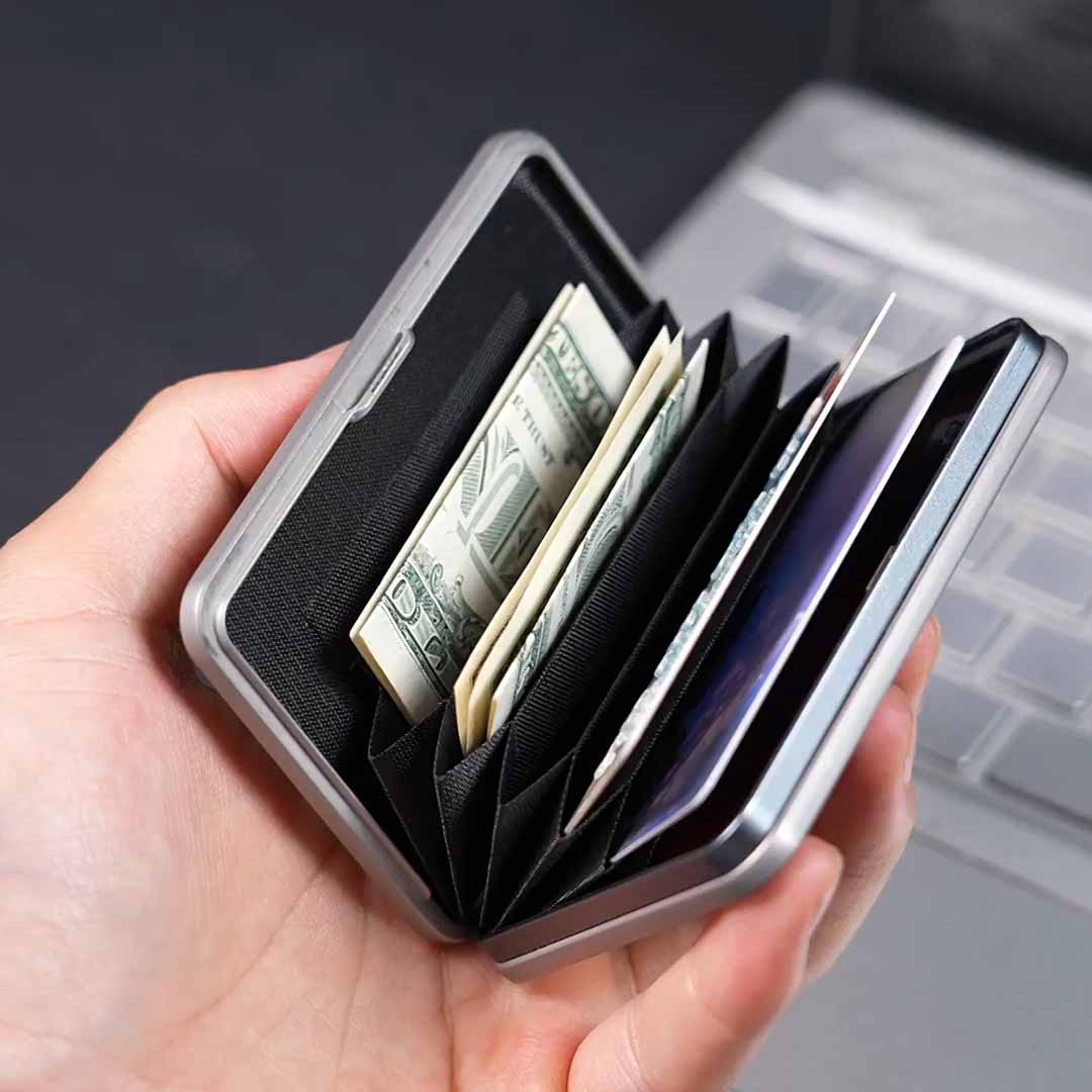 Slide-Open Titanium Wallet, 6-Card Speed
