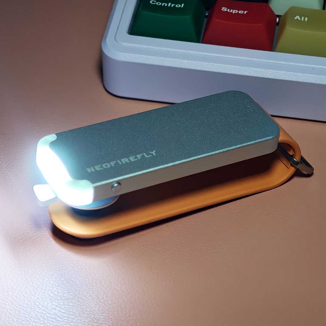 Key Organizer With Light, Find My + Find Hub