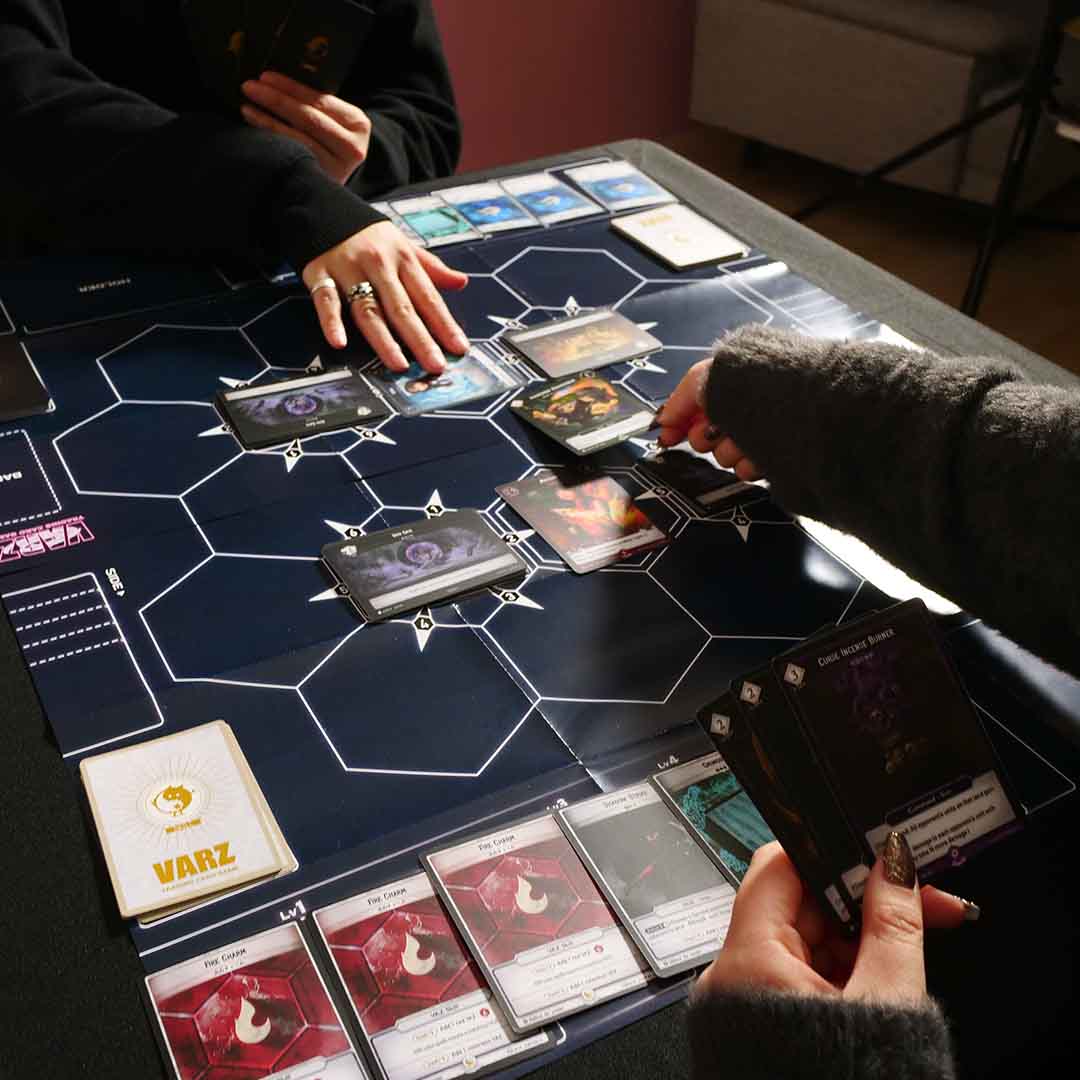 Hex Strategy TCG: Save Tokyo