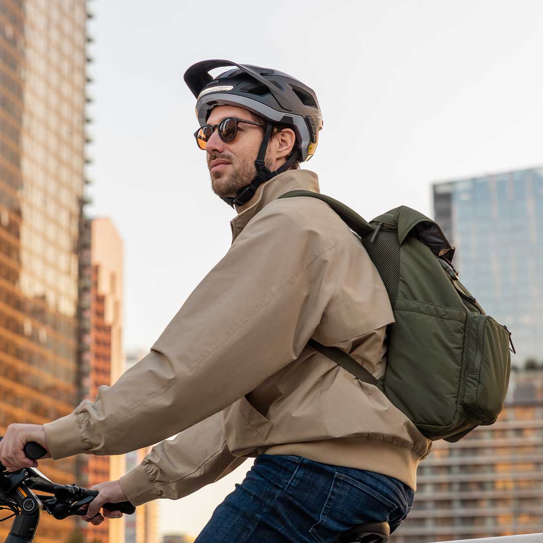 Mesh Intercom Helmet With 360 Lights