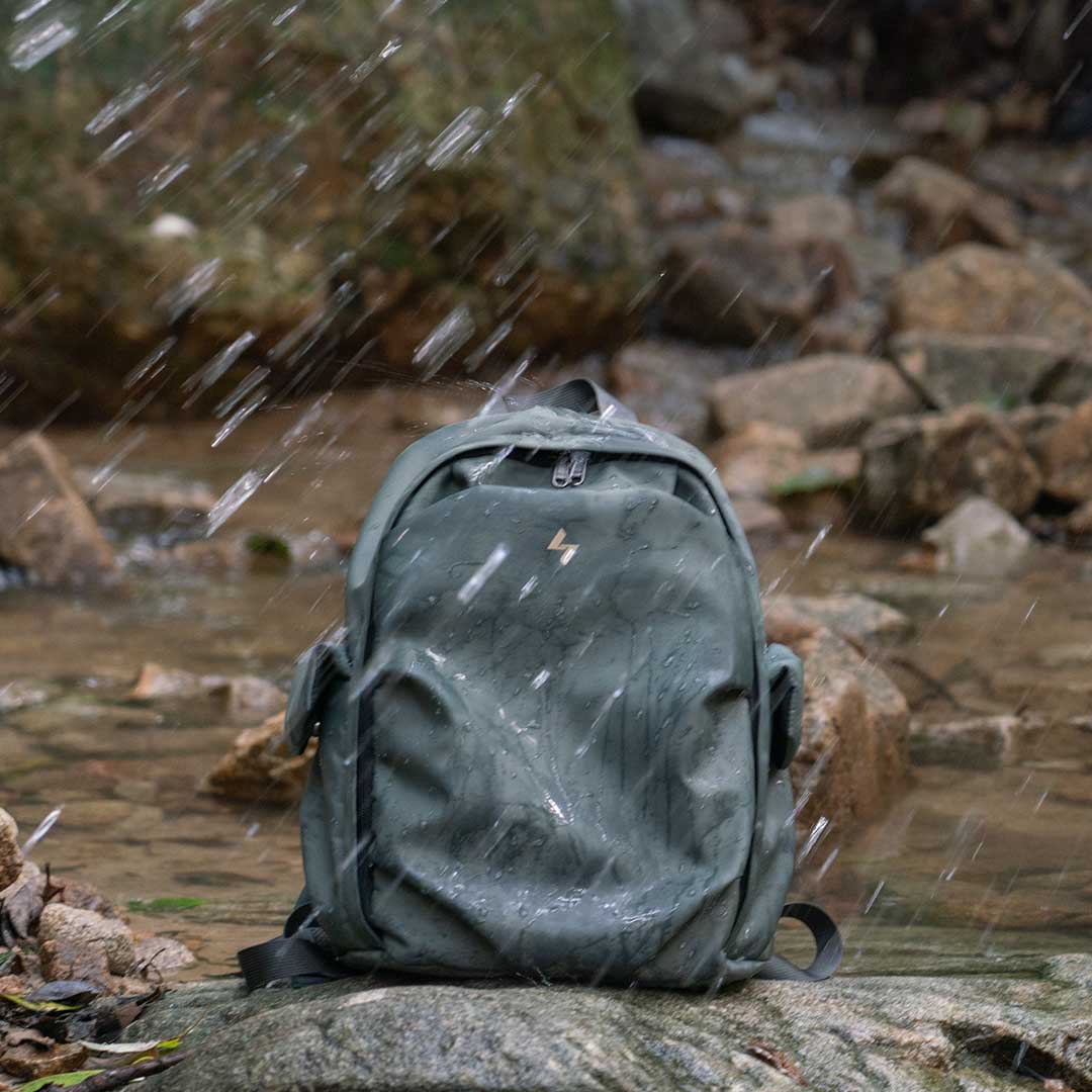 The Smart Cooling And Heating Backpack