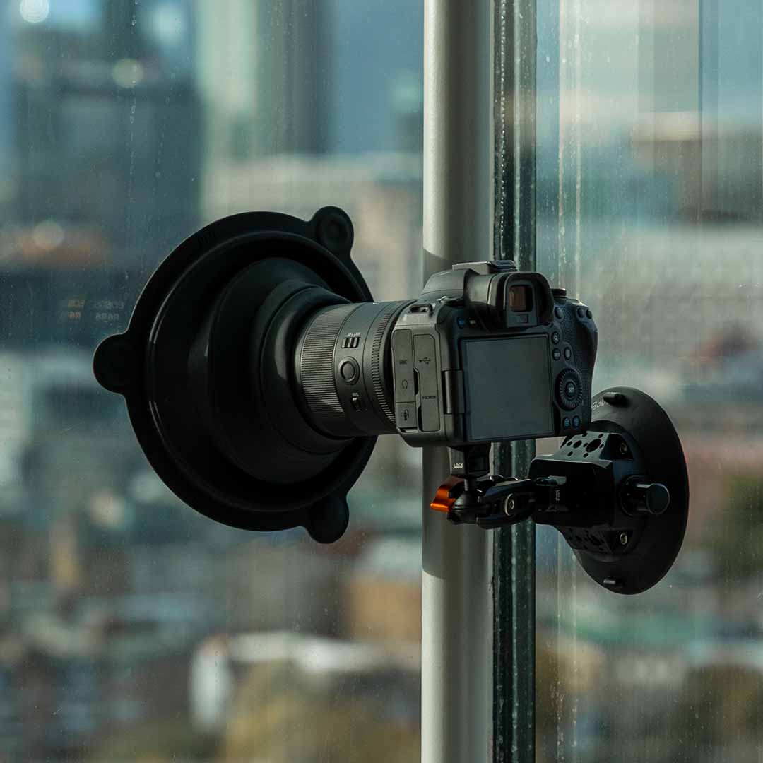 Hands-Free Lens Hood For Glare-Free Shots