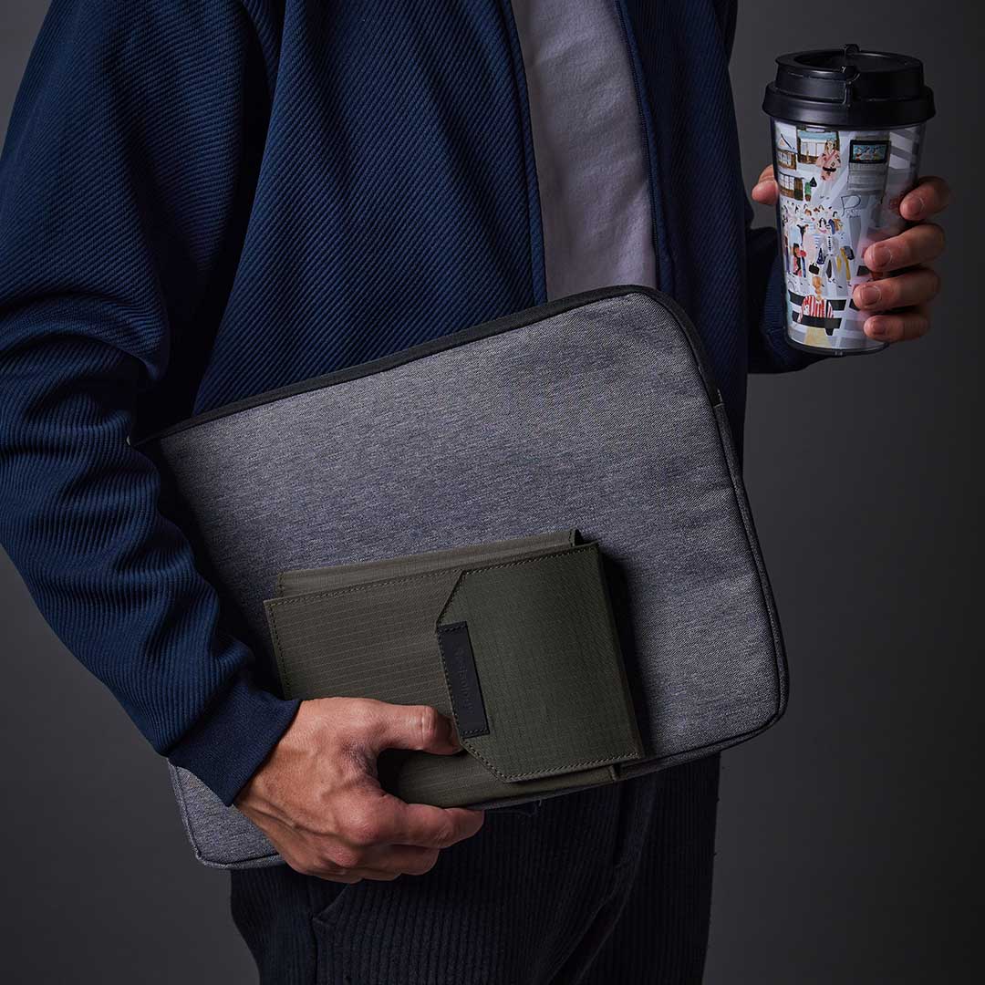 Modular Passport Wallet with Double Lock