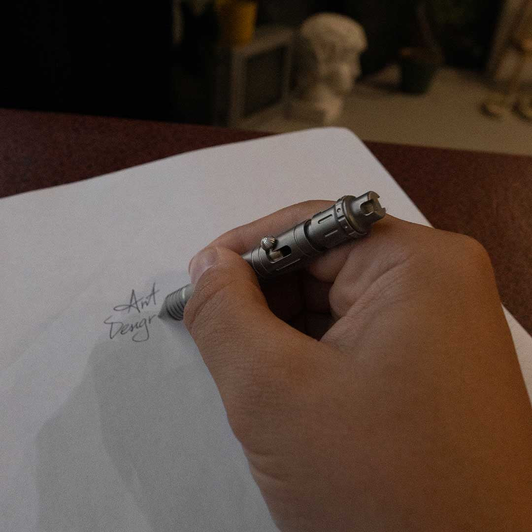 Titanium Quick-Release Mini Pen