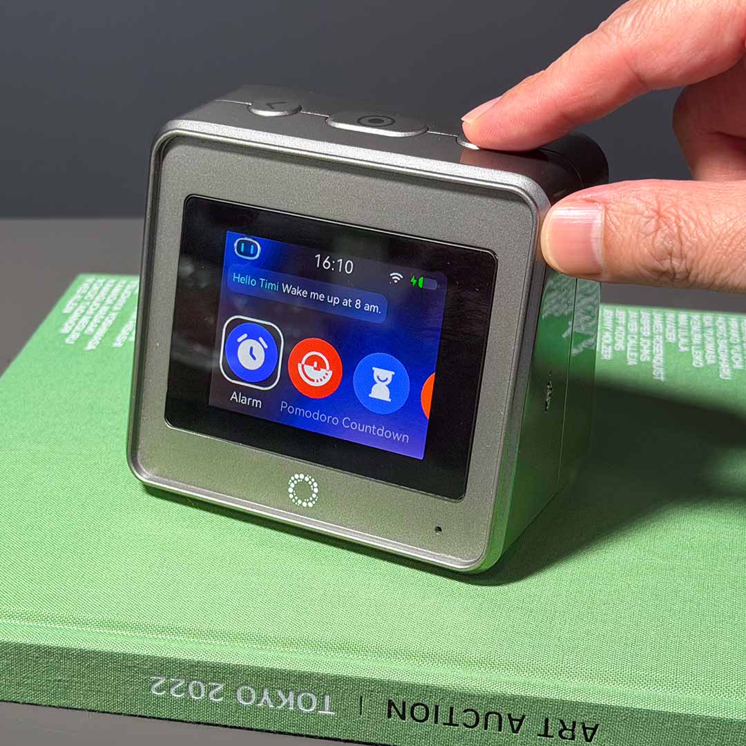 Always-Free AI With Touchscreen & Voice Control