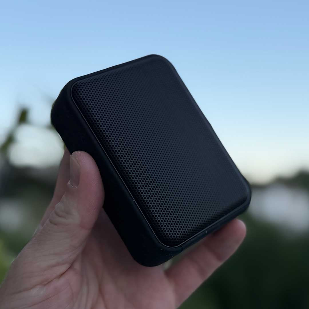 MagSafe Hi-Fi Speaker + 15W Charger