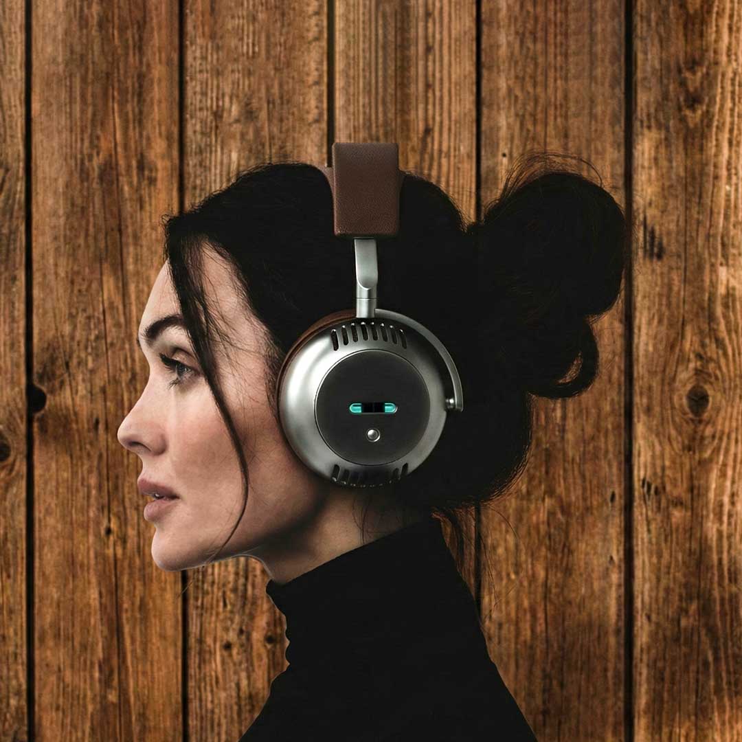 A Complete Hi-Fi System Inside Headphones