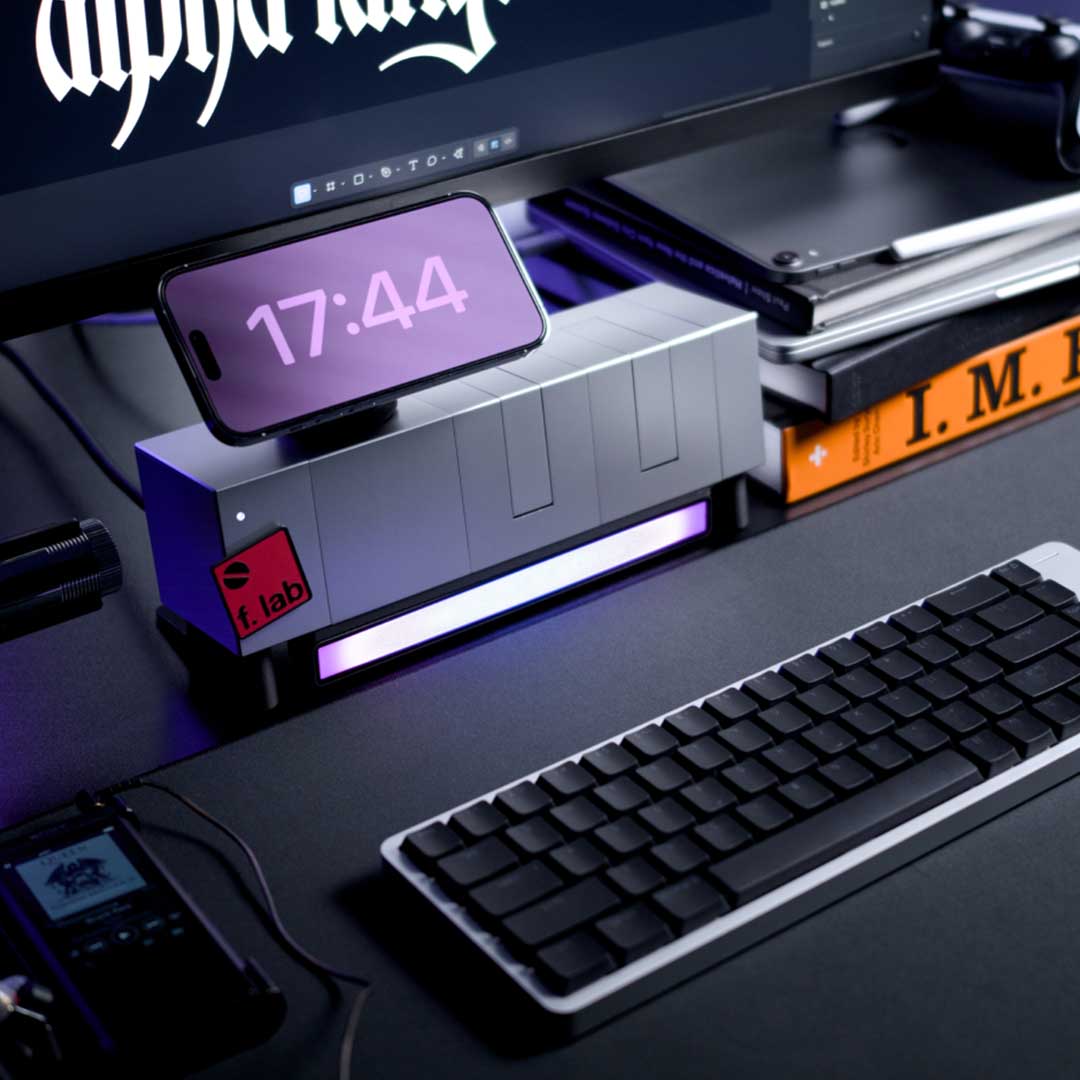 Modular Desktop Charger With 165W Power