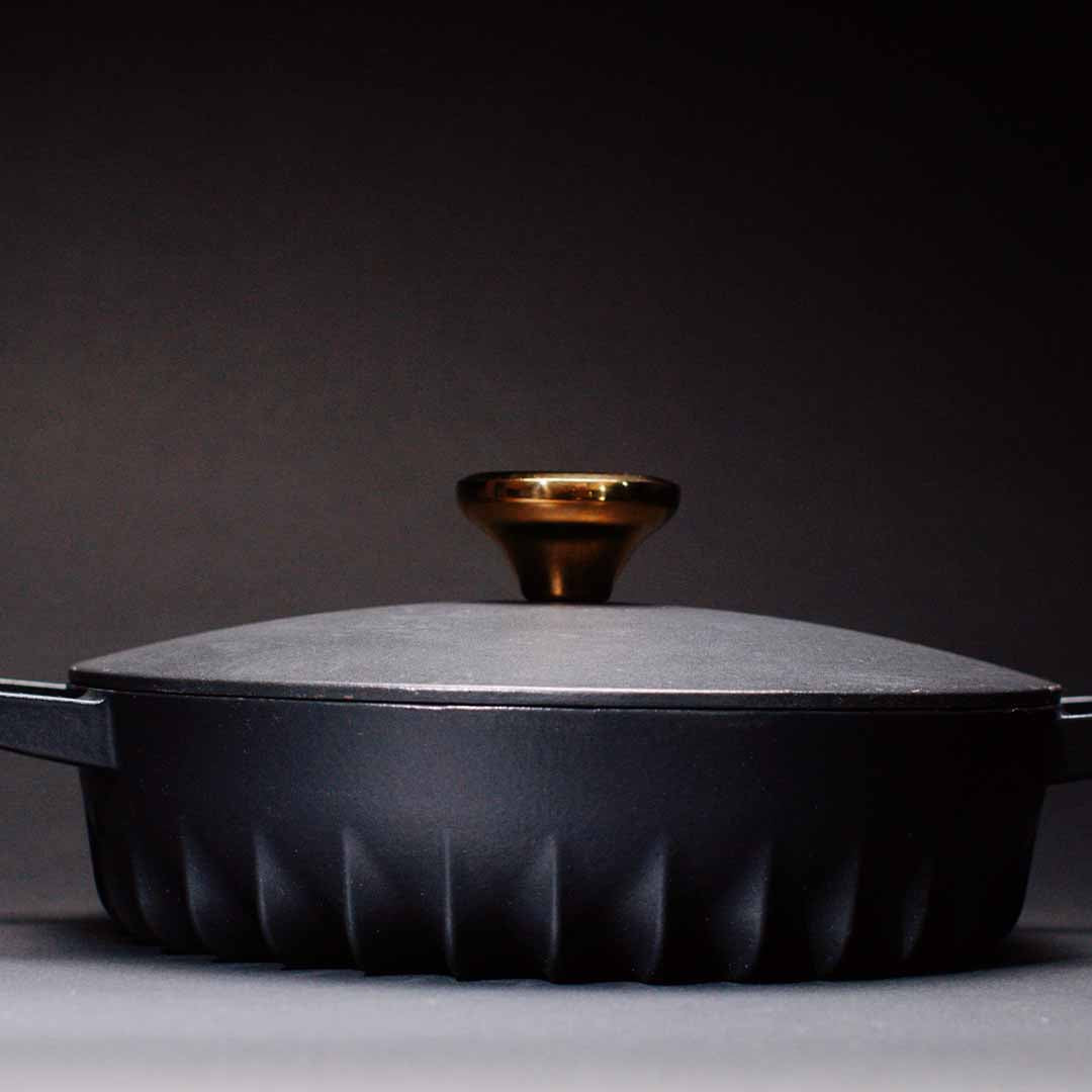 Rocket-Inspired Cast Iron Braiser