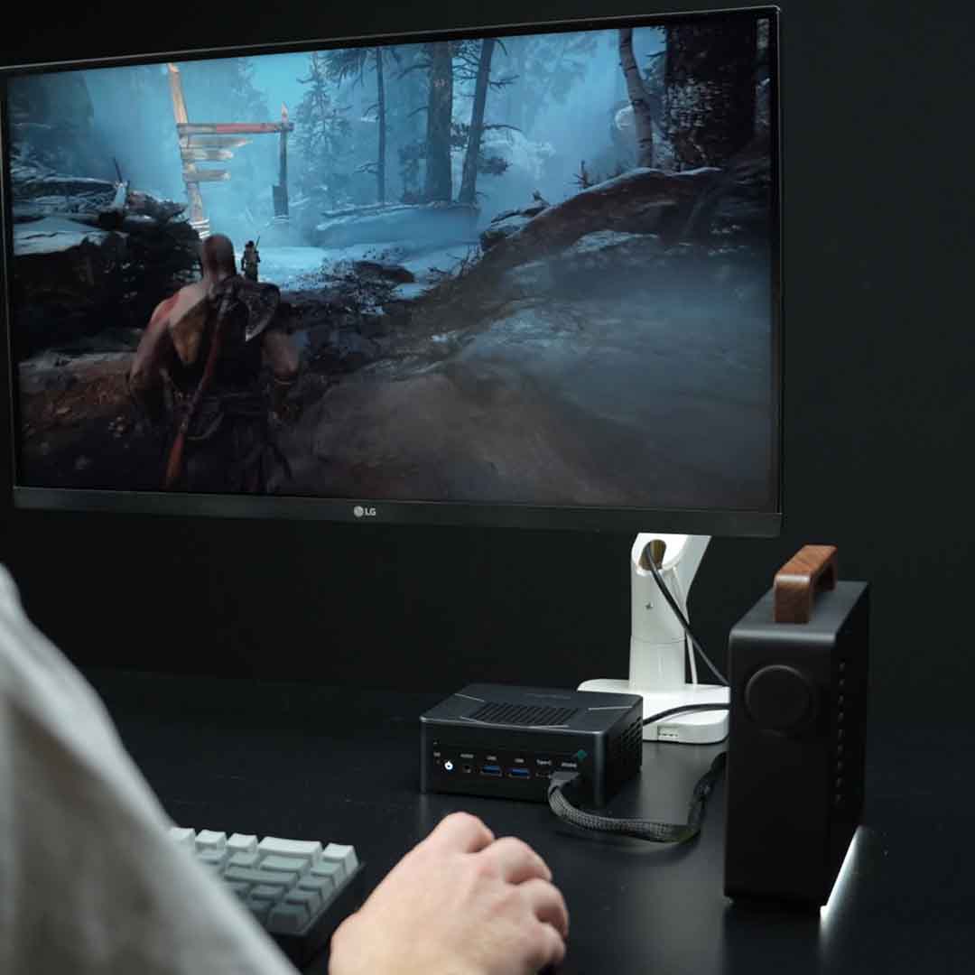 Desktop-Class eGPU With TB5+OCuLink5