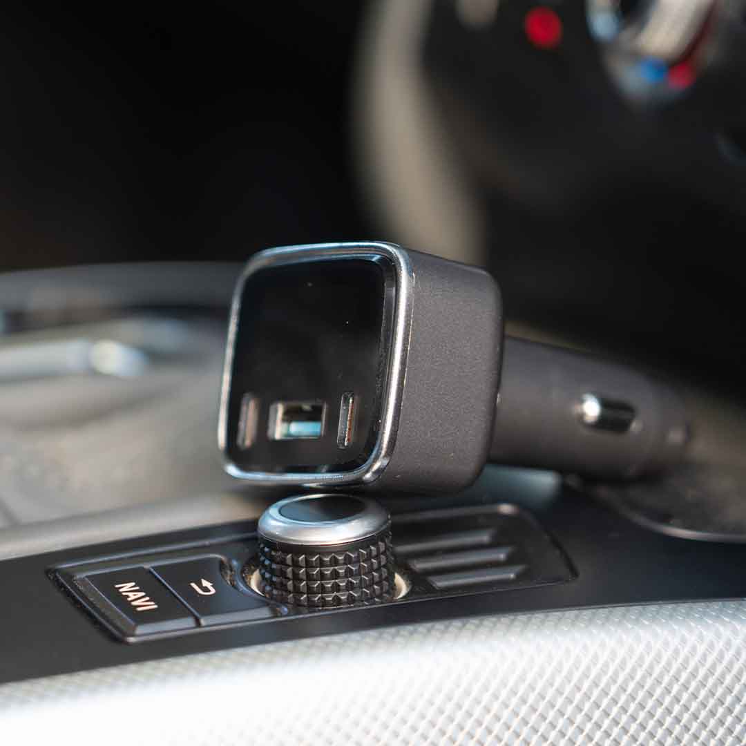 Car Charger With Dual-System Tracking