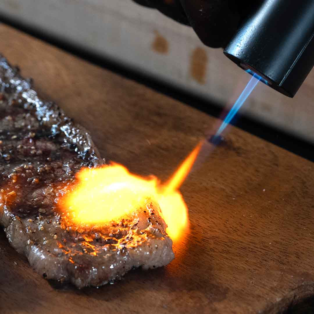 1300 degreesC Pocket Torch, One-Hand Control