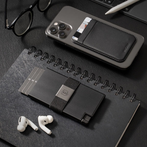 Ekster Cardholder: Ultimate Compact Convenience