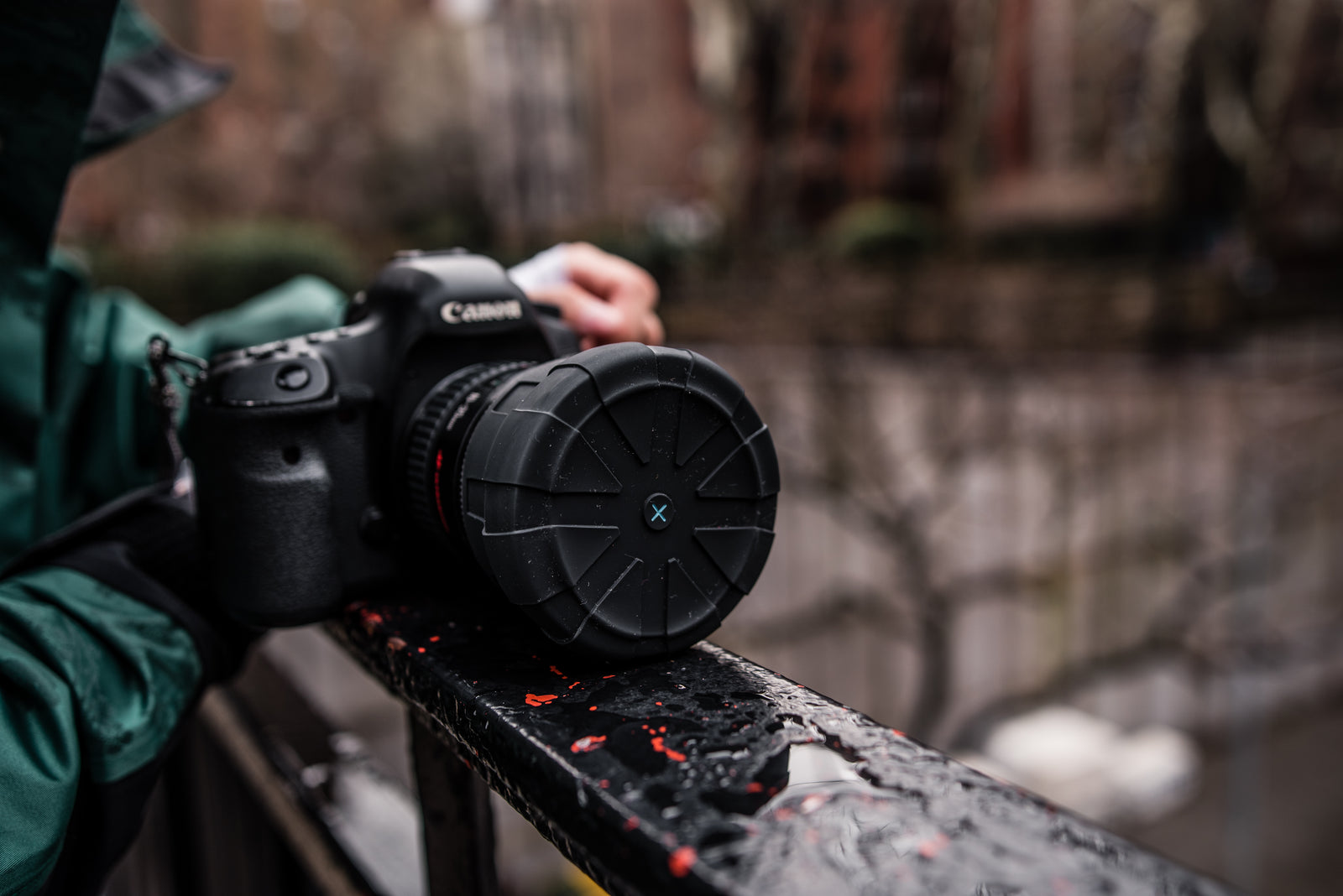 Universal Lens Cap - Protect Every Lens, No More Lost Caps or Dust Damage