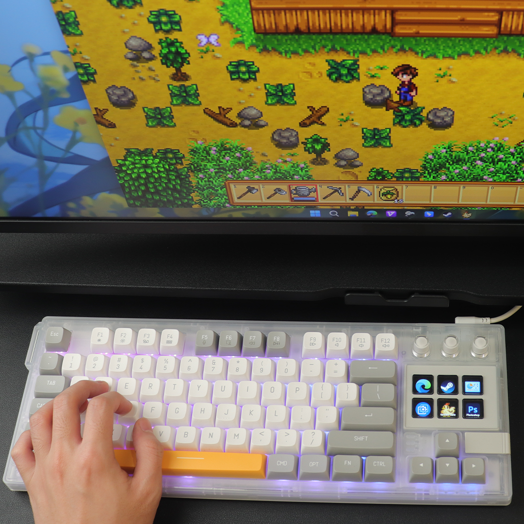 Wireless Mech Keyboard With LCD Keys