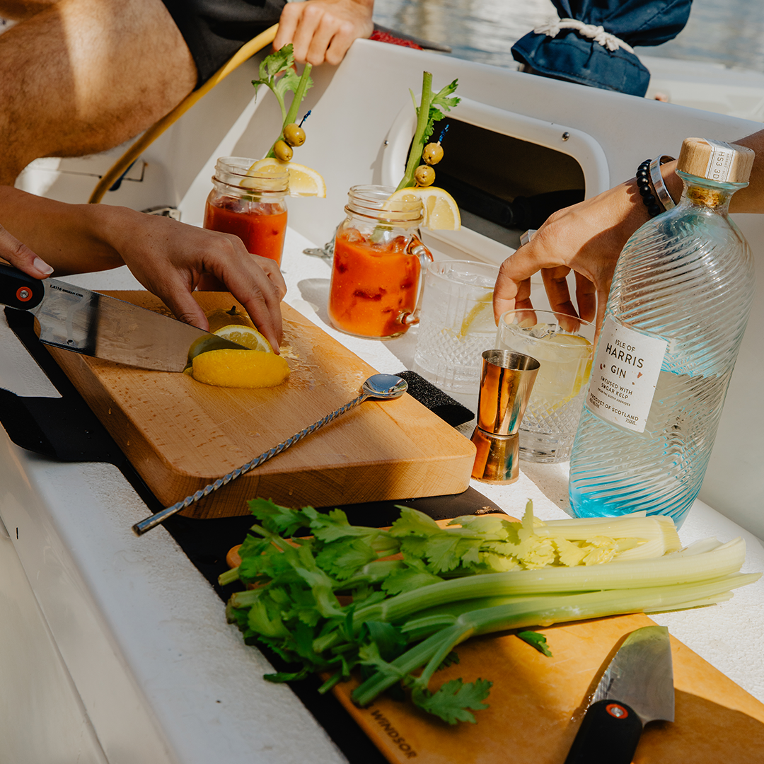 Magnetic Chopping Boards & Knives Set