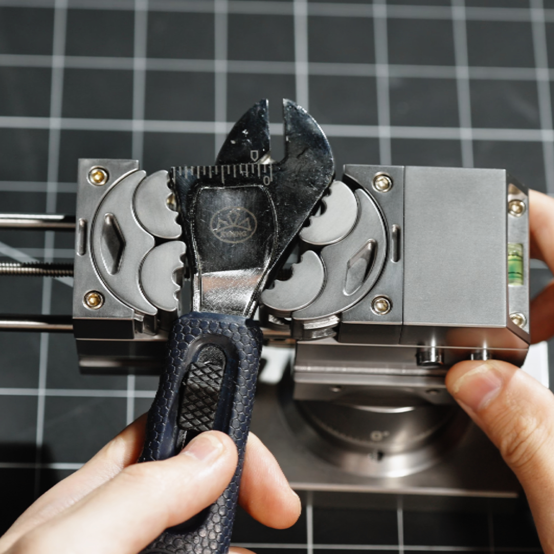 A Vise That Moves With Your Work