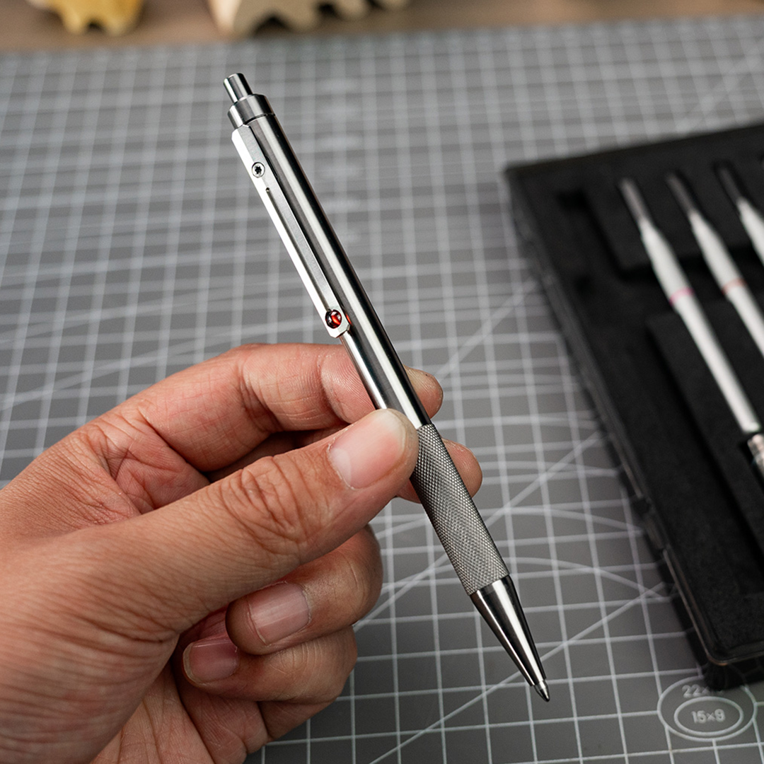 Titanium 8-in-1 Pen And Scalpel System