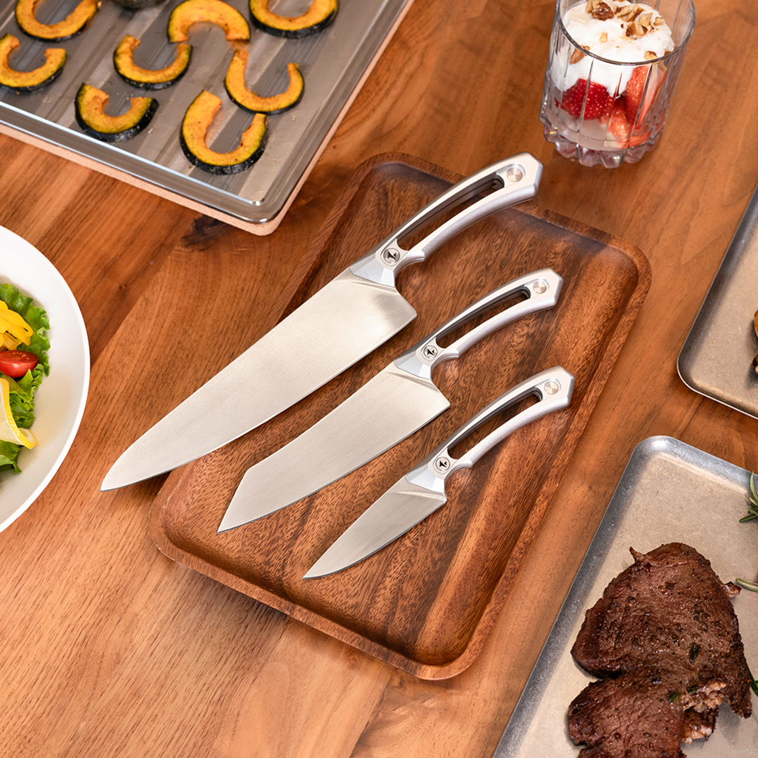 World's First M390 CNC Handle Knife