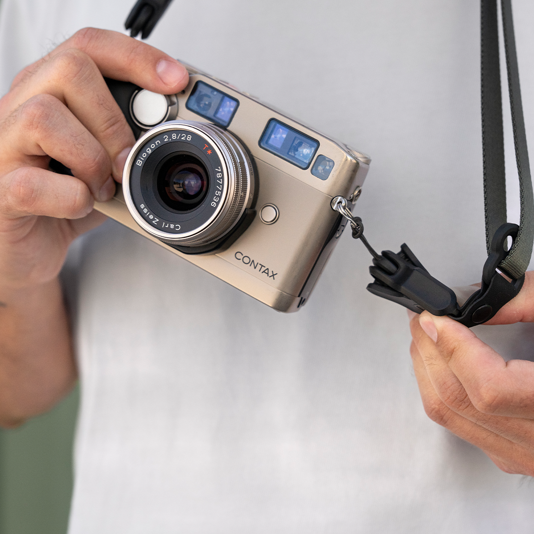 The Magnetic Camera Strap For Faster Shots
