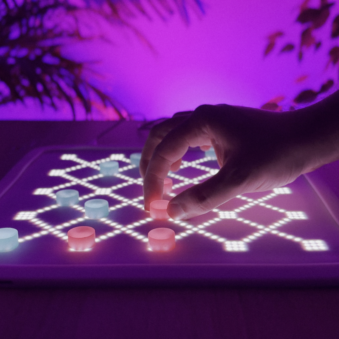 The Board Game That Rolls With You