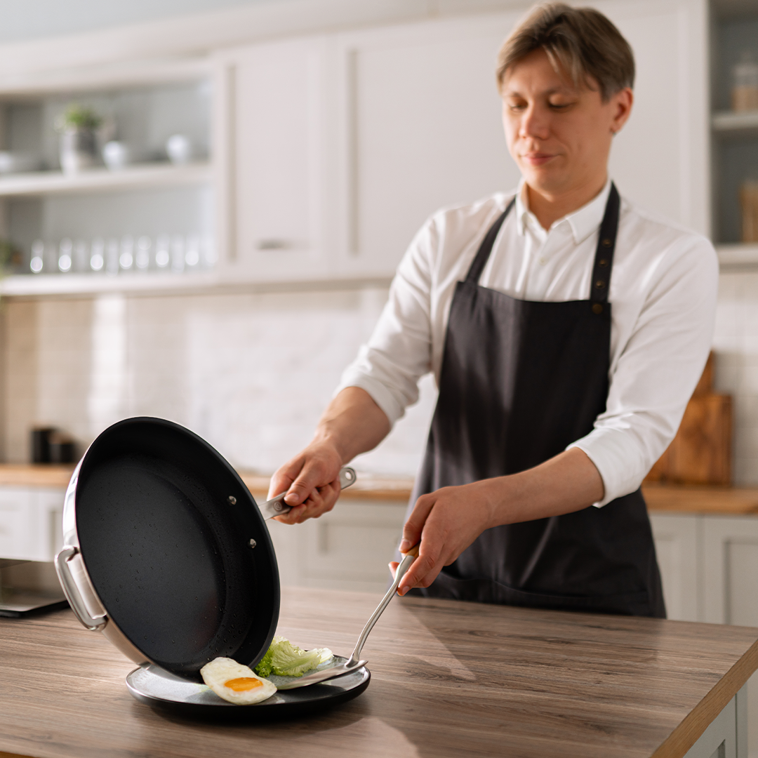 Copper-Core & Titanium Plasma Cookware