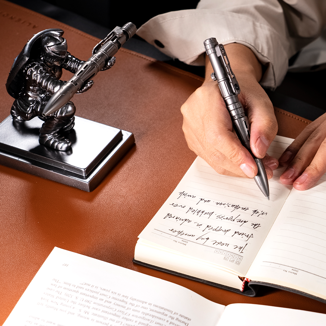 Bi-Directional Titanium Emergency Pen