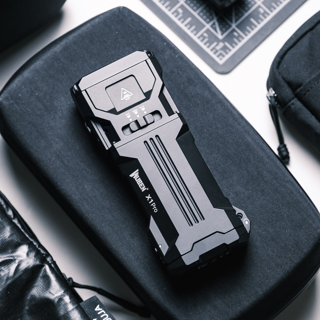 The 13,000 Lumen Dual-Beam Light