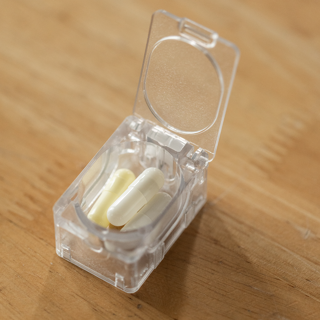 The 14-Slot Pillbox With Smart Alerts