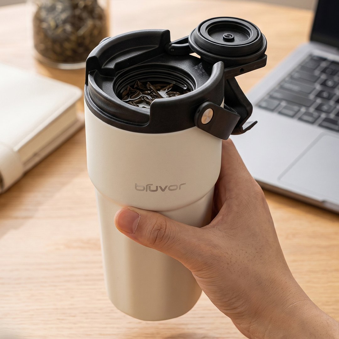 This Tumbler Brews Your Coffee, Too