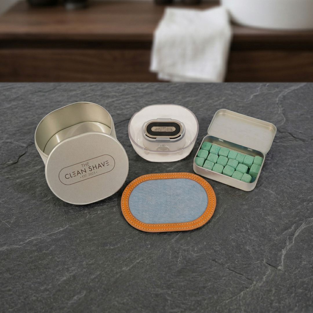 Powerful Jets Clean Razors In Seconds